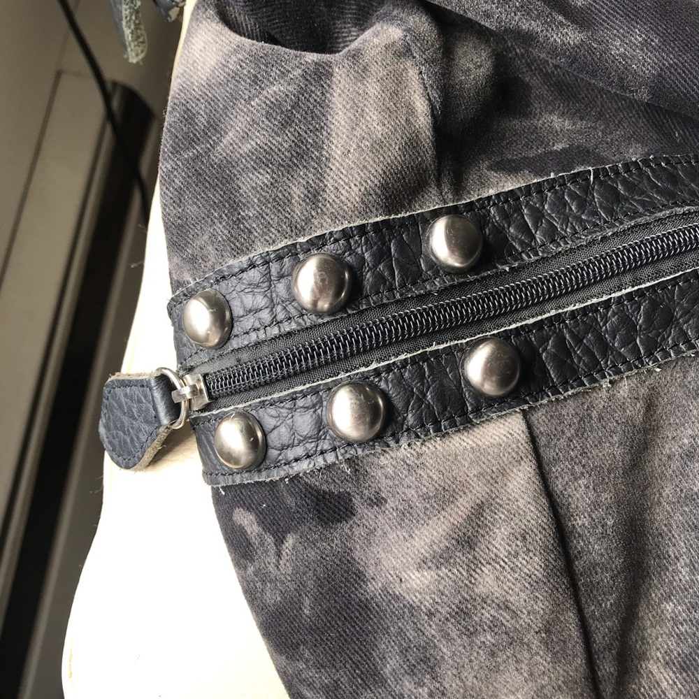 Black Purse